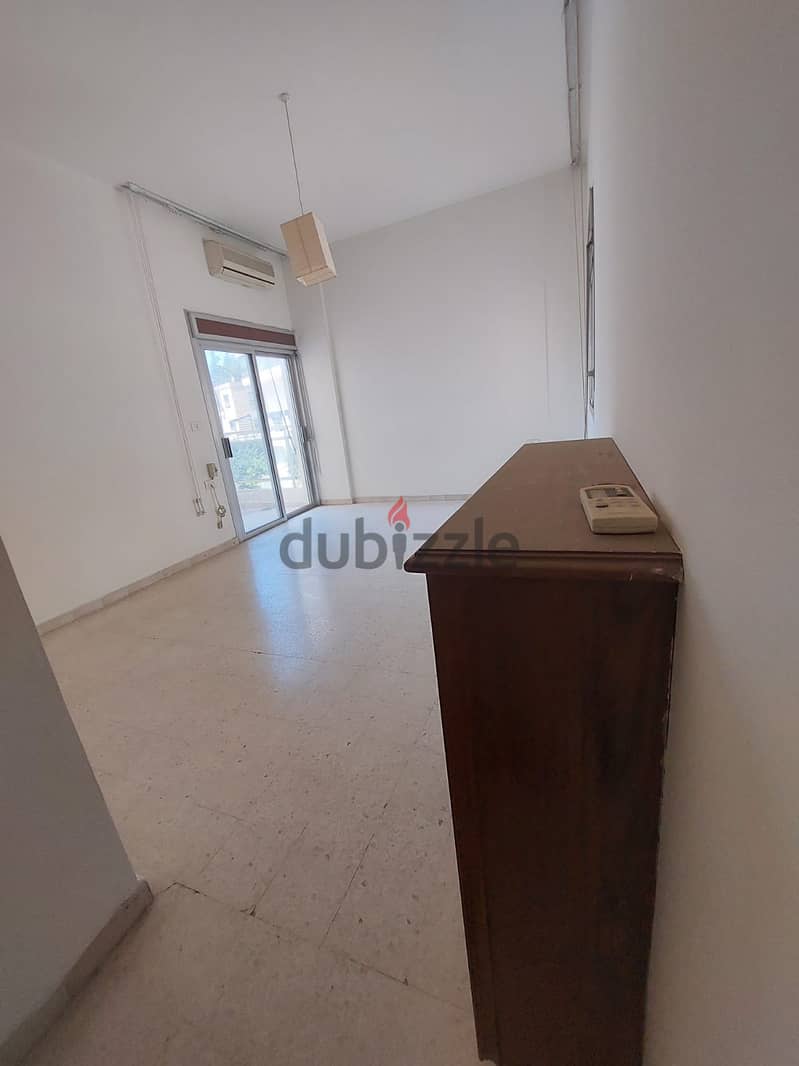 Apartment For Rent in Rabieh شقة للإيجار في الرابية 6