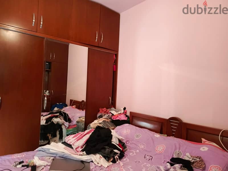 Apartment For Sale In Aoukarشقة للبيع في عوكر 8