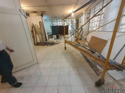 Warehouse for rent in Tallet El Khayat مستودع للإيجار في تلة الخياط