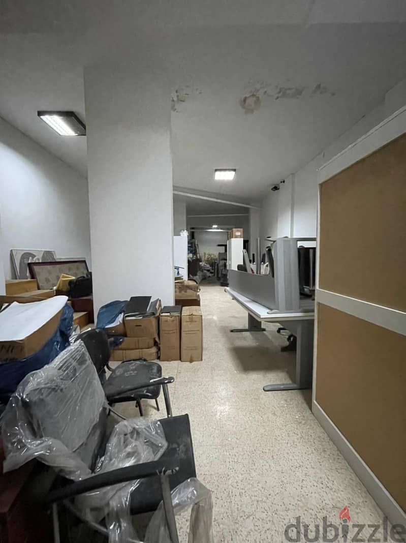 Warehouse for Sale in Ain Tineh مخزن للبيع في عين تينة 1