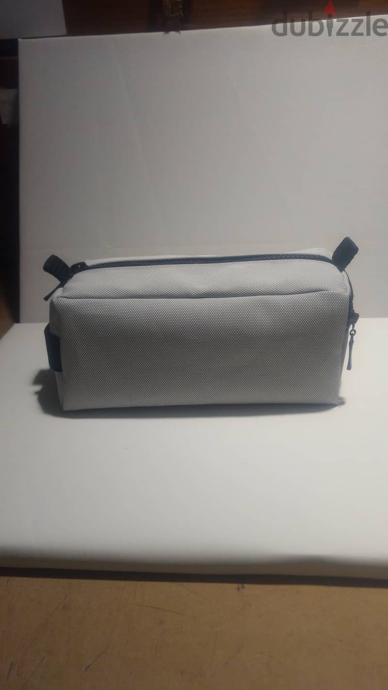 Bright Gray Hand Bag 0