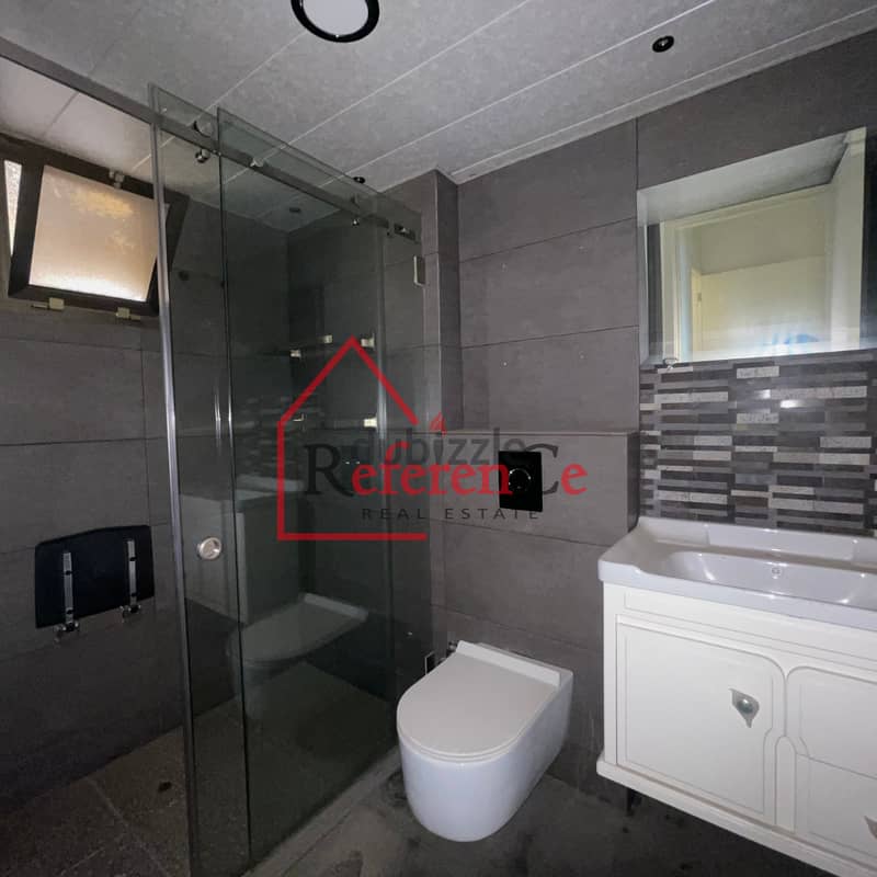 Apartment for sale in Baouchryeh. شقة للبيع في البوشرية 4