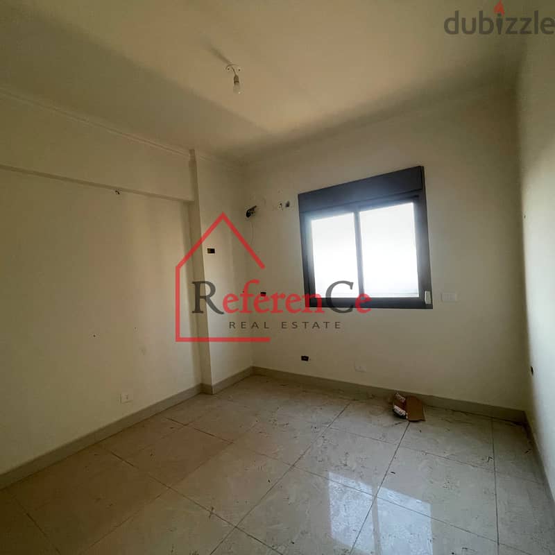 Apartment for sale in Baouchryeh. شقة للبيع في البوشرية 5