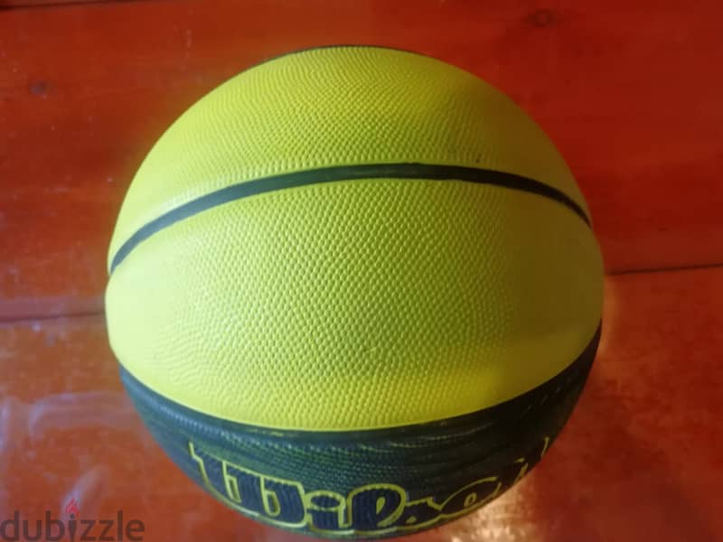 Wilson hyper shot size 7 basketball 3