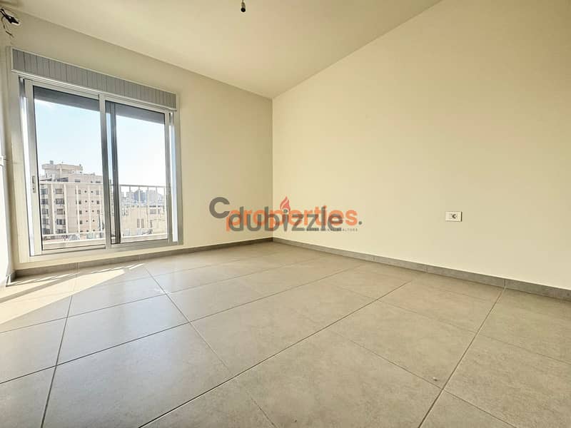 Office for rent in Furn El Chebbak-مكتب للإيجار بفرن الشباك-CPBOA48 2