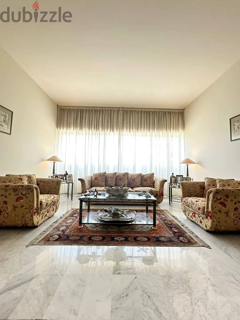 Splendid 250m² Apartment for Sale in Unesco 0