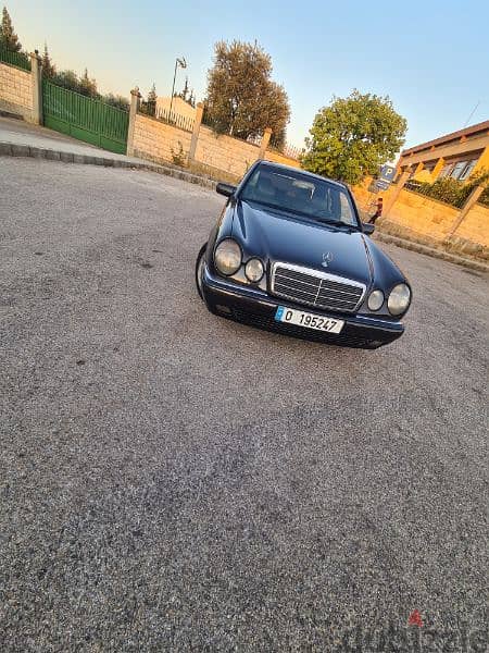 Mercedes-Benz E-Class 1996 1