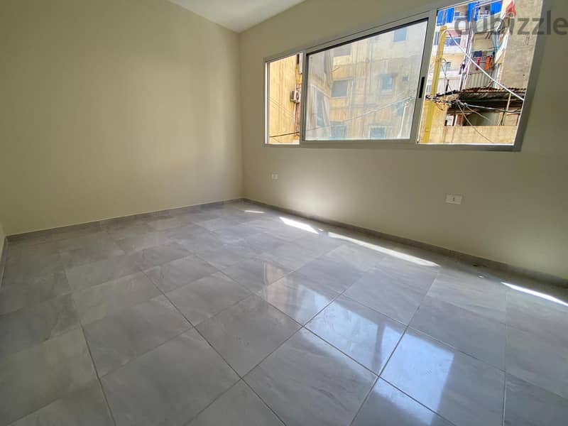 Apartment For Sale In Aicha Bakkar شقة للبيع في عائشة بكار 5