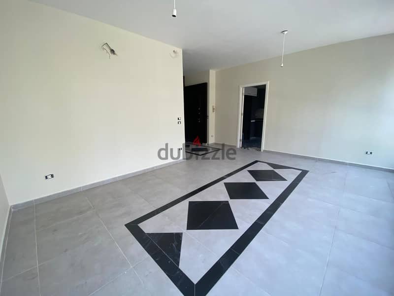 Apartment For Sale In Aicha Bakkar شقة للبيع في عائشة بكار 8