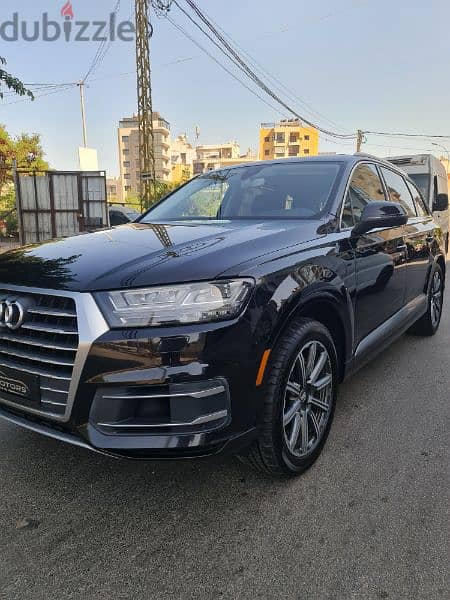 Audi Q7 Prestige Model 2017 BlackIn Black 7 Seats 1