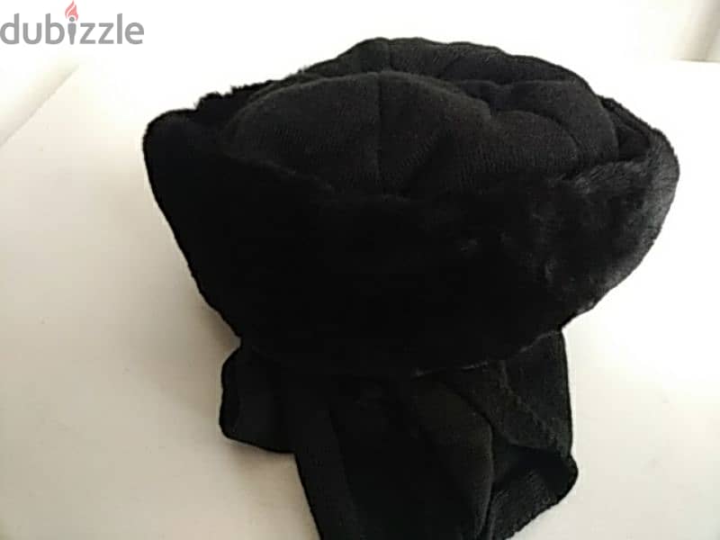 Black fur hat with stiff side tabs - Not Negotiable 2