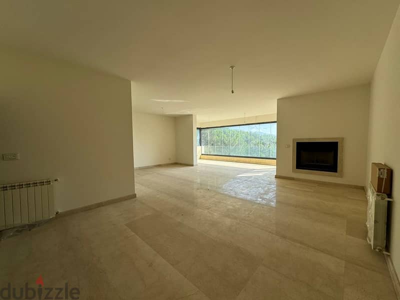 L15827-Spacious Luxurious Apartment For Sale In Monteverde 0