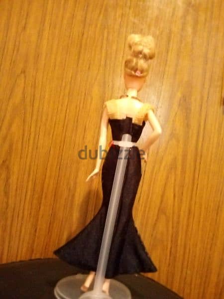 Barbie HOLIDAY Mattel dressed great doll 2016 DE MUSE body=17$ 2