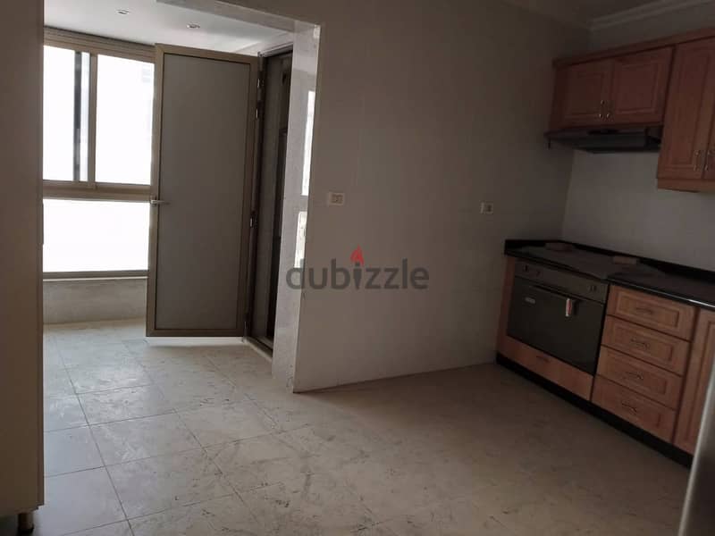 BRAND NEW IN AIN EL MRAISSEH PRIME + SEA VIEW (260SQ) 4 BEDS (AM-157) 5