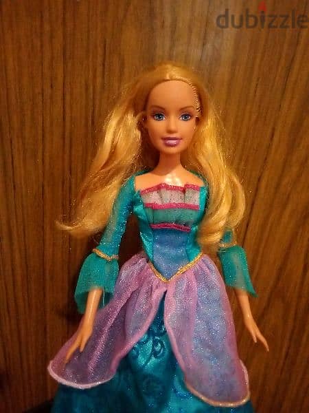 Barbie ISLAND PRINCESS Mattel 2006 as new dressed doll bending legs=18 1