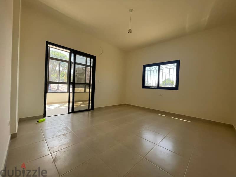 Ain El Delb | Building Age 8 | Decorated 3 Bedrooms Apt | 3 Balconies 9