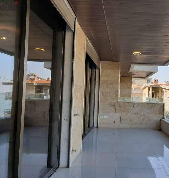 Apartment for sale in Broumana شقة للبيع في برمانا 11