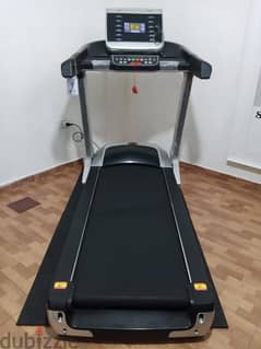 3hp treadmill fitness, automatic incline ,used like new