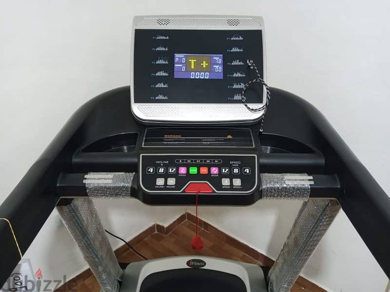 3hp treadmill fitness, automatic incline ,used like new 1