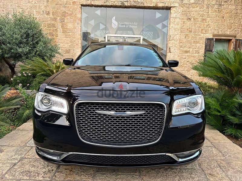 Chrysler 300c S Model 2016 Black / Black 5