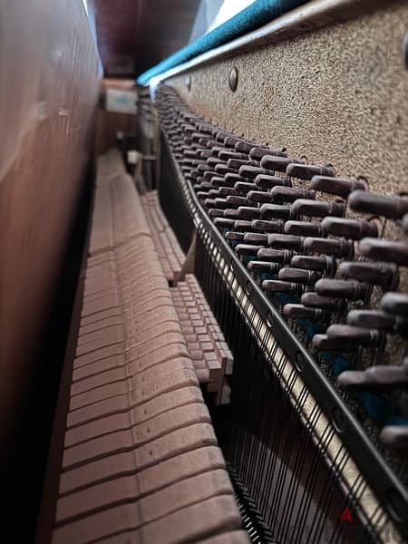 Vintage Mahogany CHERNY Upright Piano 1