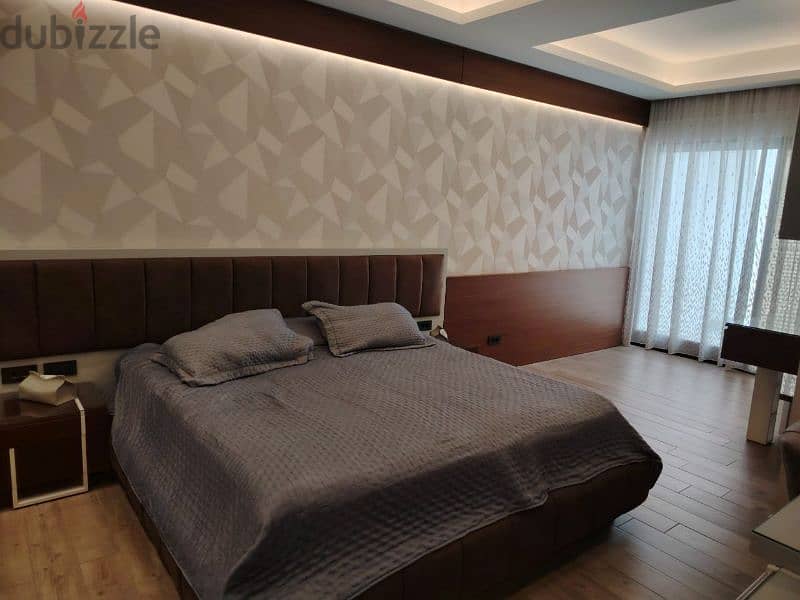 luxurious modern apartment with private guest house 11