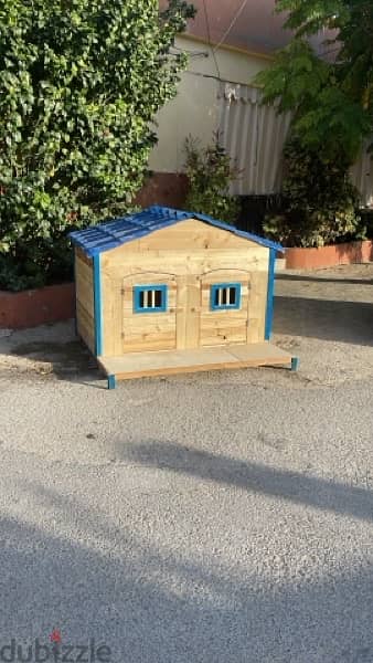 Dog Houses Available بيوت كلاب 3