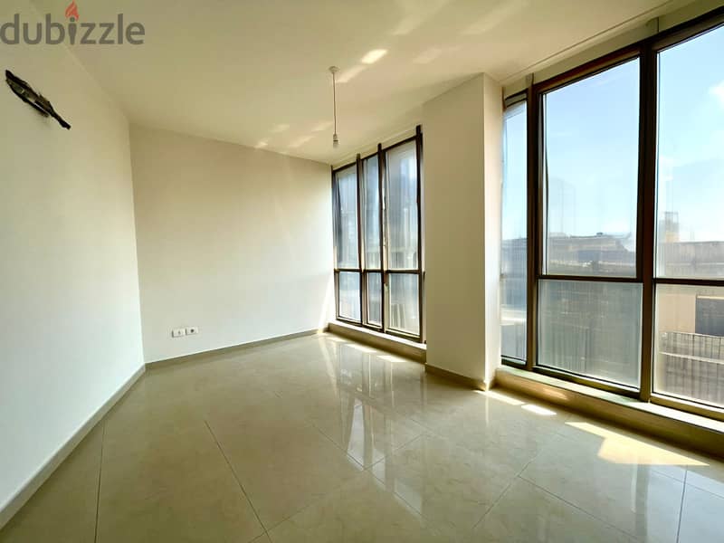 JH24-3543 Office 60m for rent in Ashrafieh, $ 700 cash 4