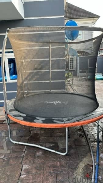 trampoline used like new 2