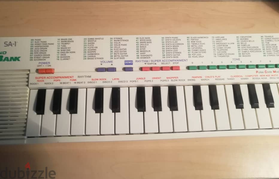 casio sa-1 vintage keyboard in good working condition 1