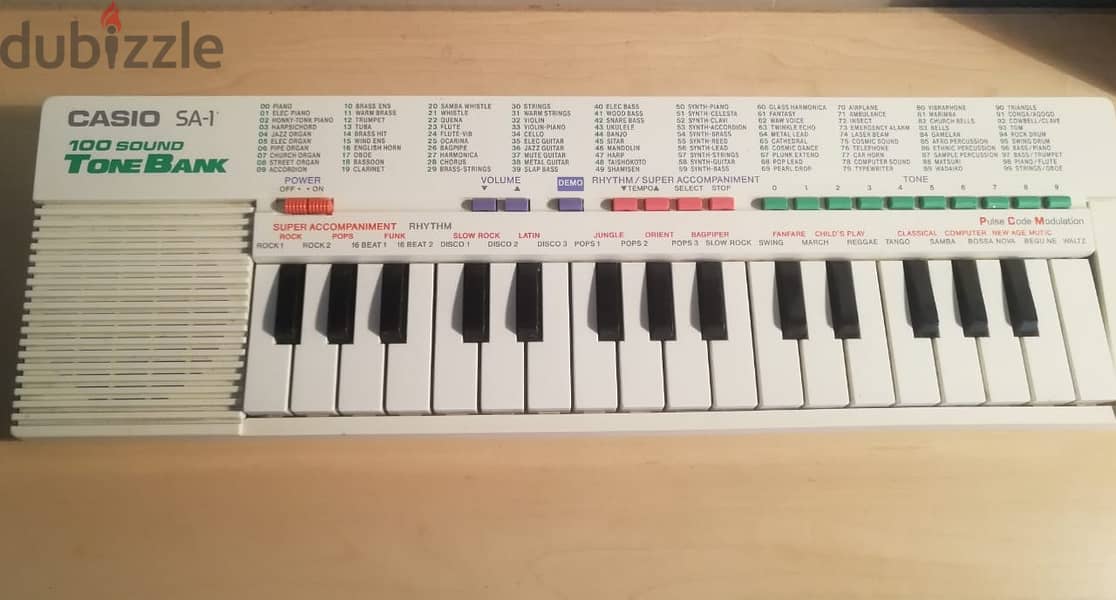 casio sa-1 vintage keyboard in good working condition 2