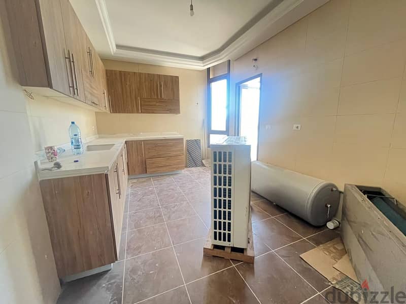 Apartment For Sale in Ras El Nabeh شقة للبيع في راس النبع 9