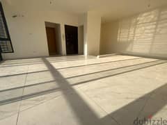 Duplex for sale in Ras El Nabeh دوبلكس راقي للبيع بموقع مميز