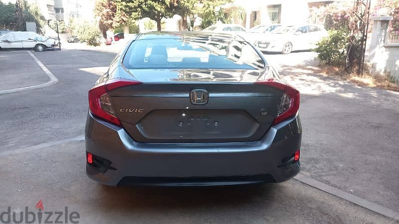 Honda Civic 2019 12