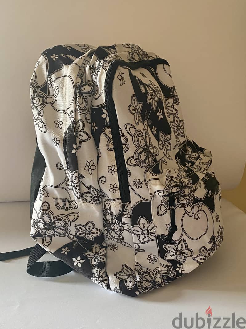 SCHOOL BAG 1