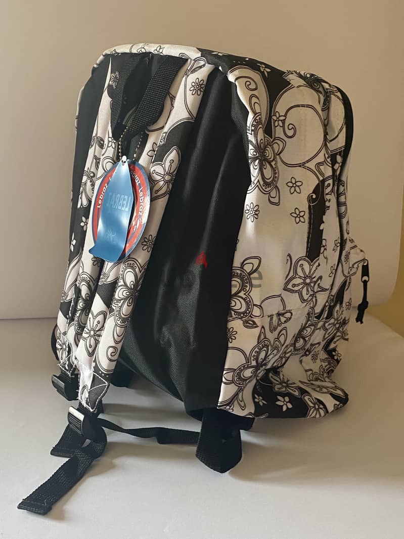 SCHOOL BAG 2