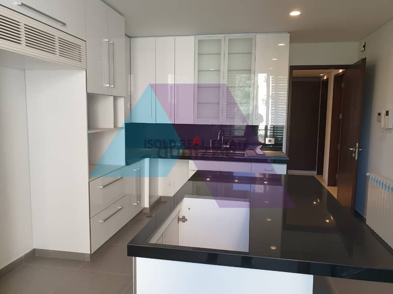 Decorated 280 m2 apartment +open mountain/sea view for rent in Baabda 2