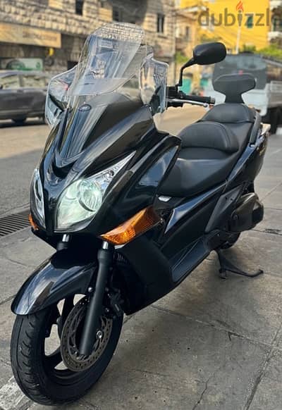 Honda motorcycle Silver Wing (600cc) 70996907