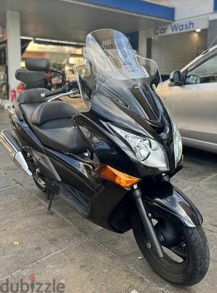 Honda motorcycle Silver Wing (600cc) 70996907 1