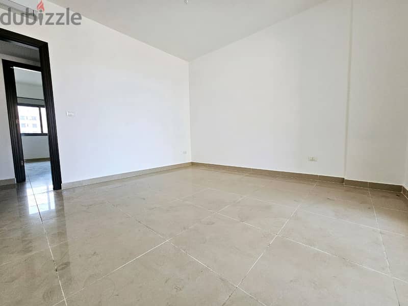 RA24-3545 Elegant Apartment 270 m² with Modern Amenities in Clemenceau 6