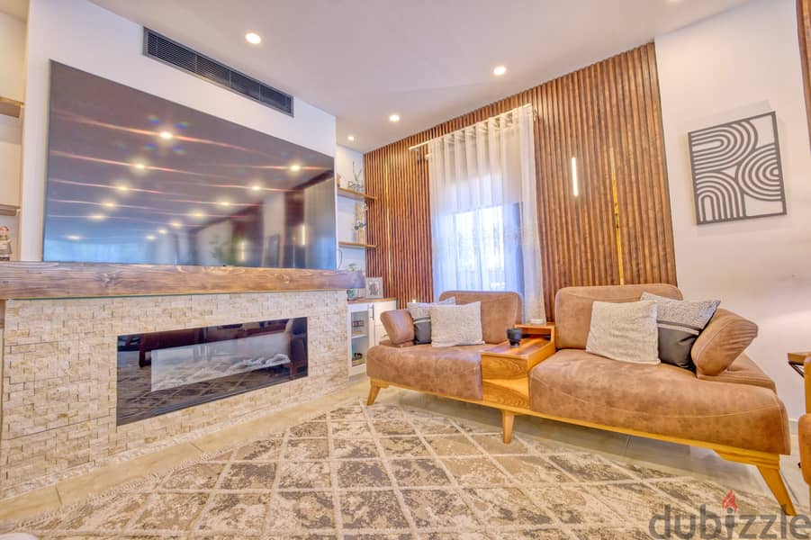 Luxurious Furnished Duplex for Sale in Jadra with Terraces 2