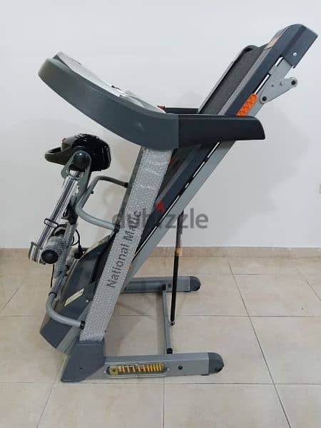 National Matic Treadmill Carry Up To 100KG With Fat Burn Vibration 3