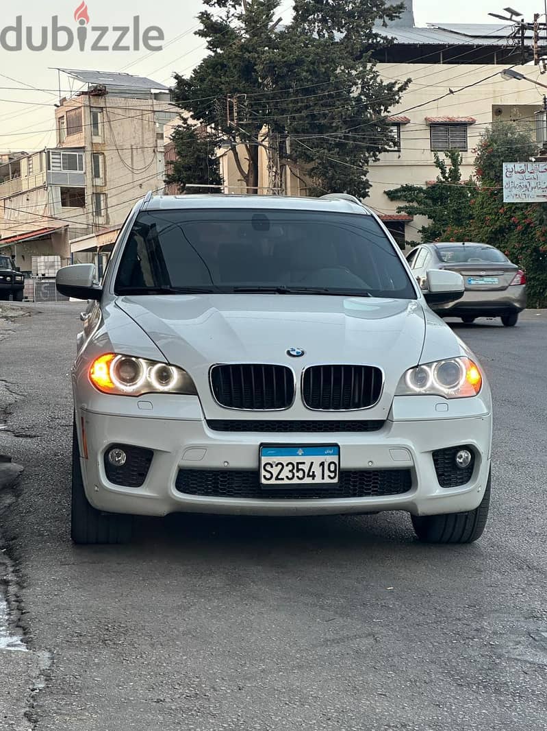 BMW X5 2012 E70 - M kit 0