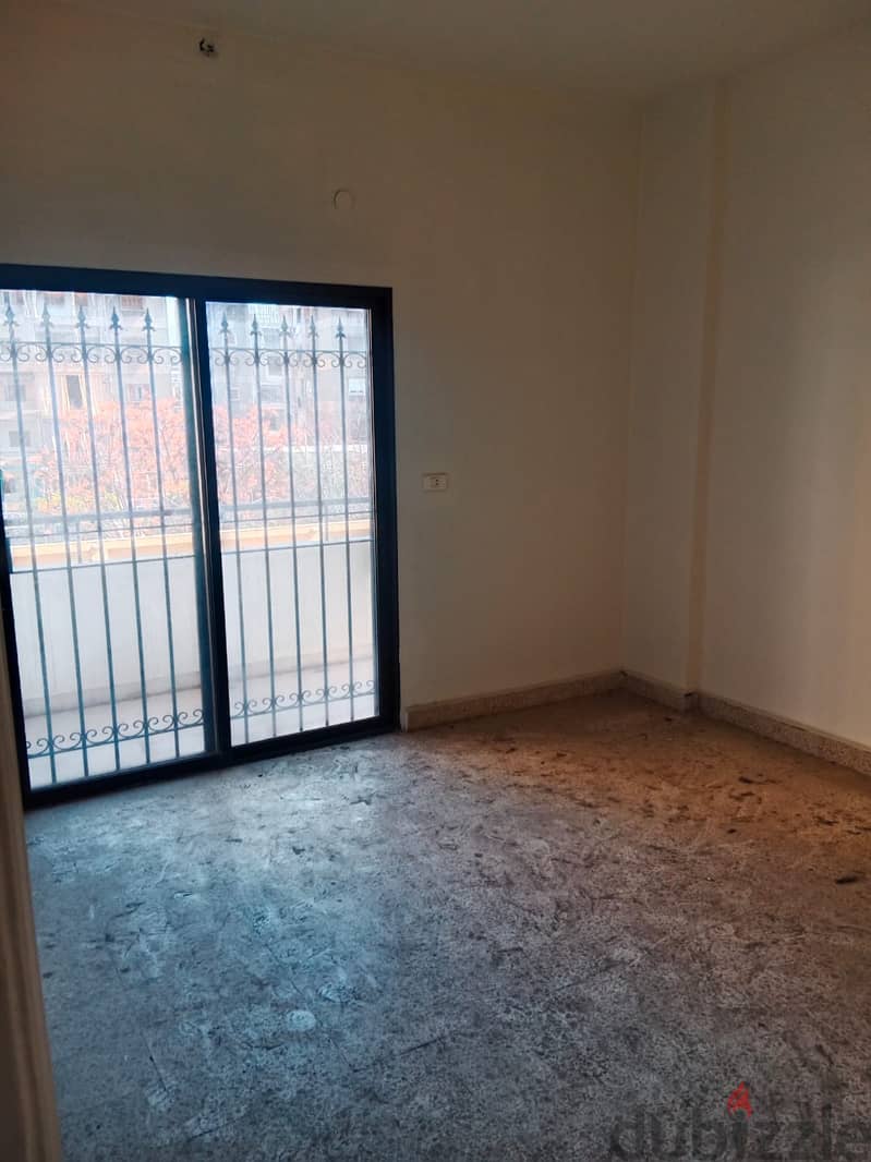 SUPER CATCH IN AIN EL REMMANEH PRIME (180Sq) 3 BEDROOMS, (ARR-107) 0