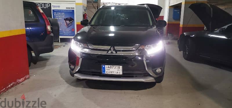 Mitsubishi Outlander PHEV 2016 0