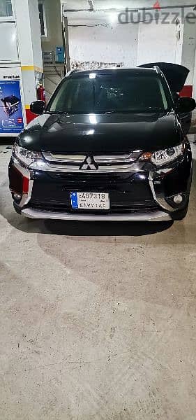 Mitsubishi Outlander PHEV 2016 1