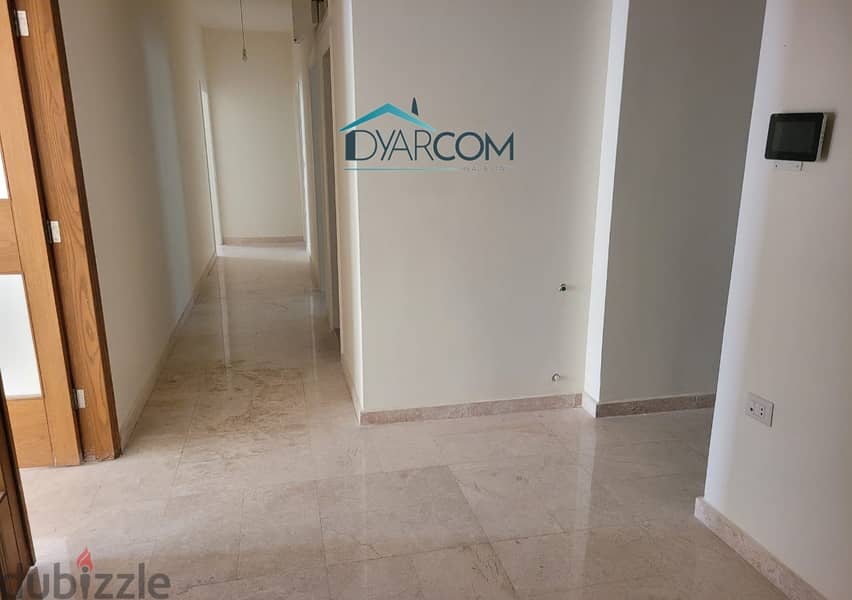 DY1904 - Louaizeh Spacious Apartment for Sale! 9