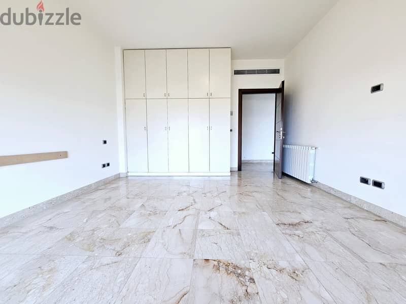 RA24-3548 Spacious Apartment 400 m² for rent in Rawche, Beirut 6