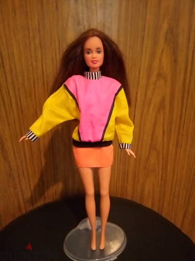 TERESA SECRET MESSAGES Barbie Mattel 2000 Great wearing doll bend legs