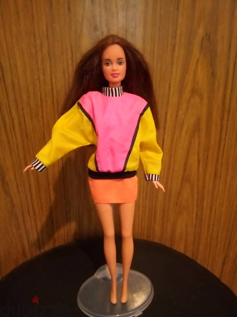 TERESA SECRET MESSAGES Barbie Mattel 2000 Great wearing doll bend legs 1